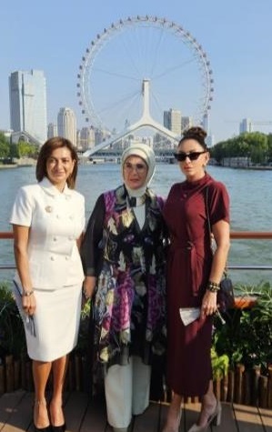Anna Hakobyan, Emine Erdoğan ve Mihriban Aliyeva Çin'de aynı karede